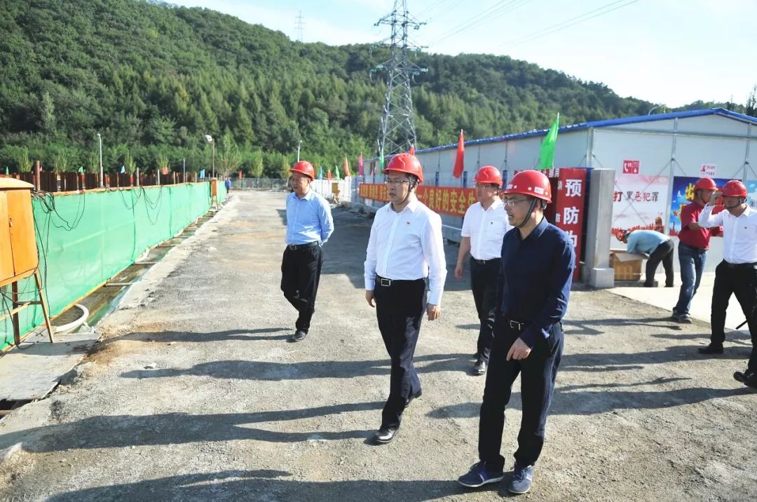 王庆东到高新区检查安全生产农村人居环境整治等工作
