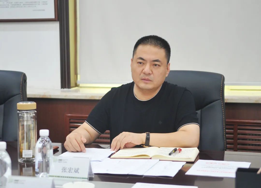 【药都要闻】本溪高新区党工委副书记、管委会主任张宏斌主持召开招商引资专题会议