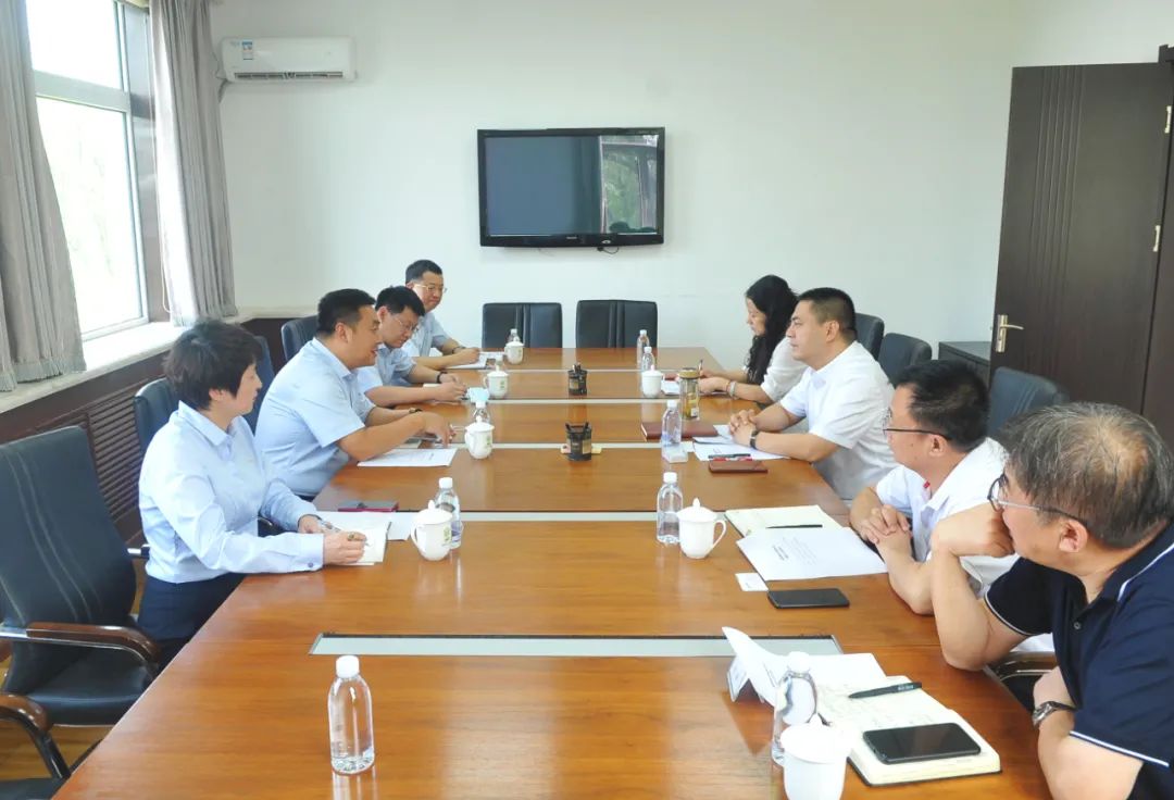 【药都要闻】本溪高新区党工委副书记、管委会主任张宏斌会见浦发银行本溪分行行长李欣一行