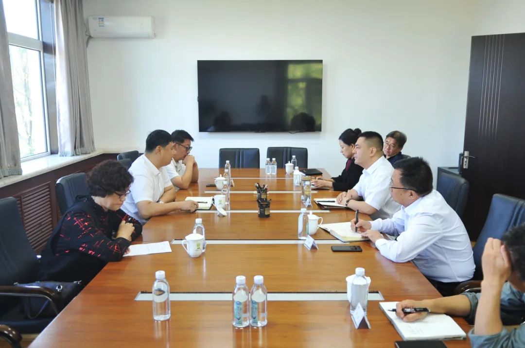 【药都要闻】张宏斌会见本溪市城市建设投资发展有限公司党委副书记、副总经理（主持工作）李涛一行