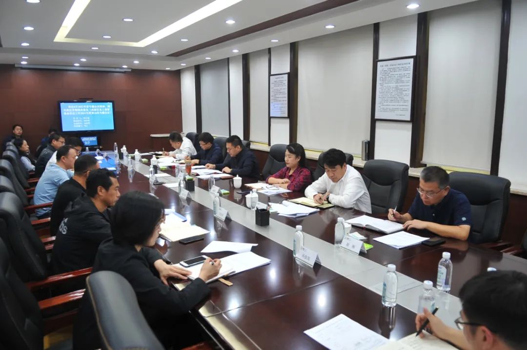 【药都要闻】张宏斌主持召开本溪高新区党工委、管委会工作会议 贯彻落实市委相关工作会议精神 部署信访维稳、安全生产、疫情防控等工作