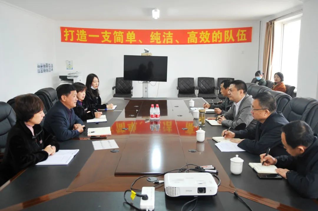 【药都要闻】张宏斌率队走访调研区内企业