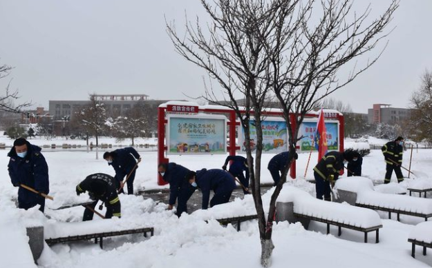 【药都要闻】本溪高新区消防大队开展清扫积雪活动 助力文明城市创建