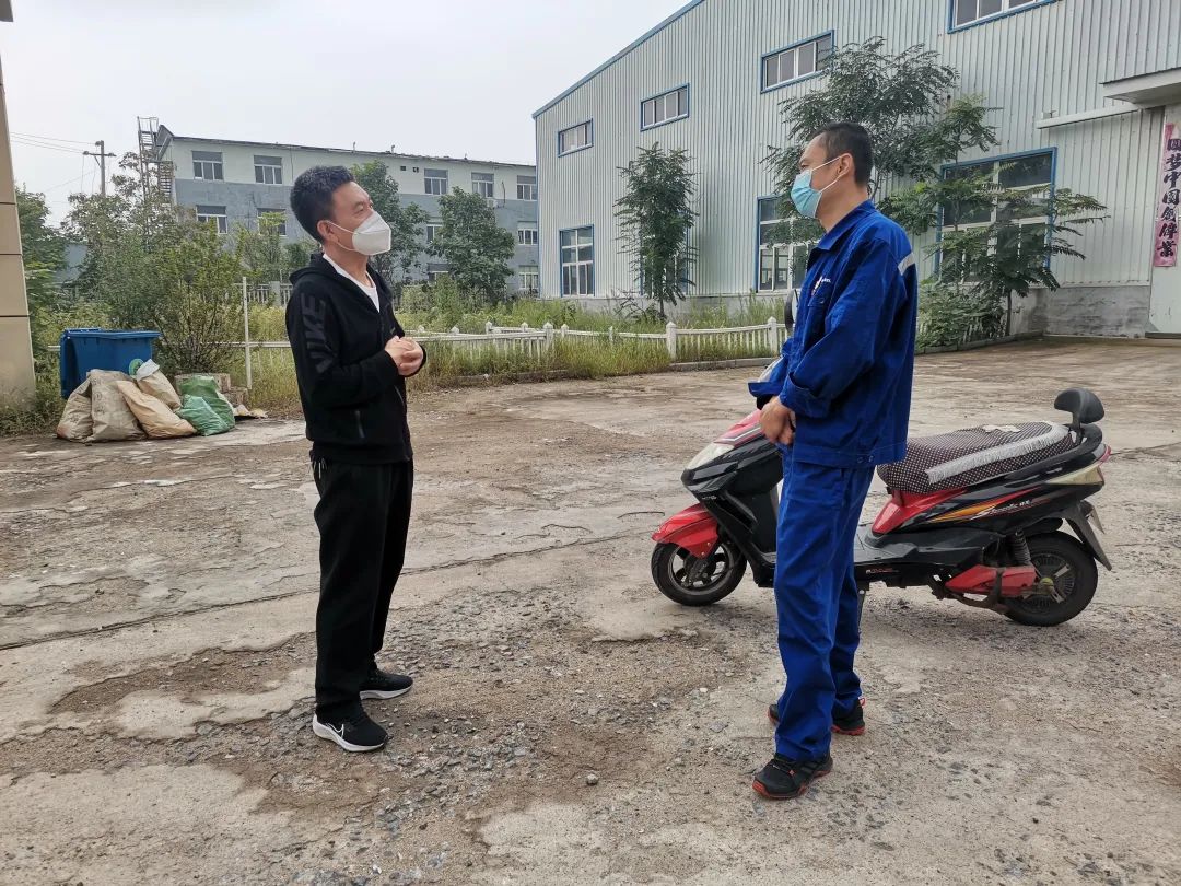 【疫情防控】疫情期间“不打烊” 上门服务显担当
