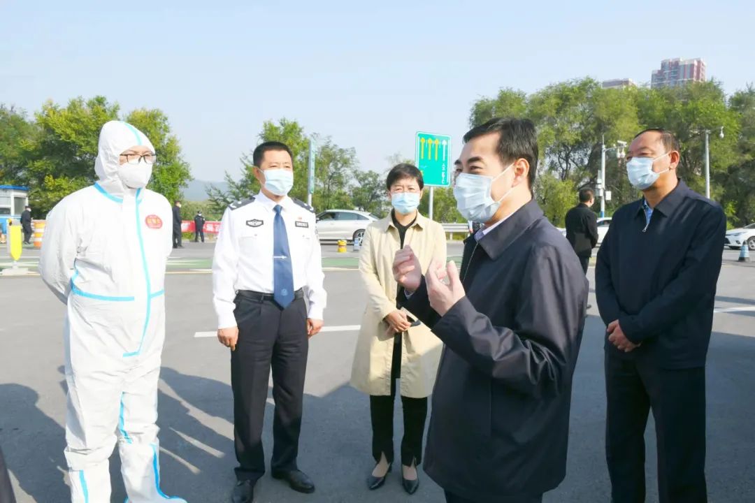 吴澜深入一线调研检查疫情防控和安全生产工作