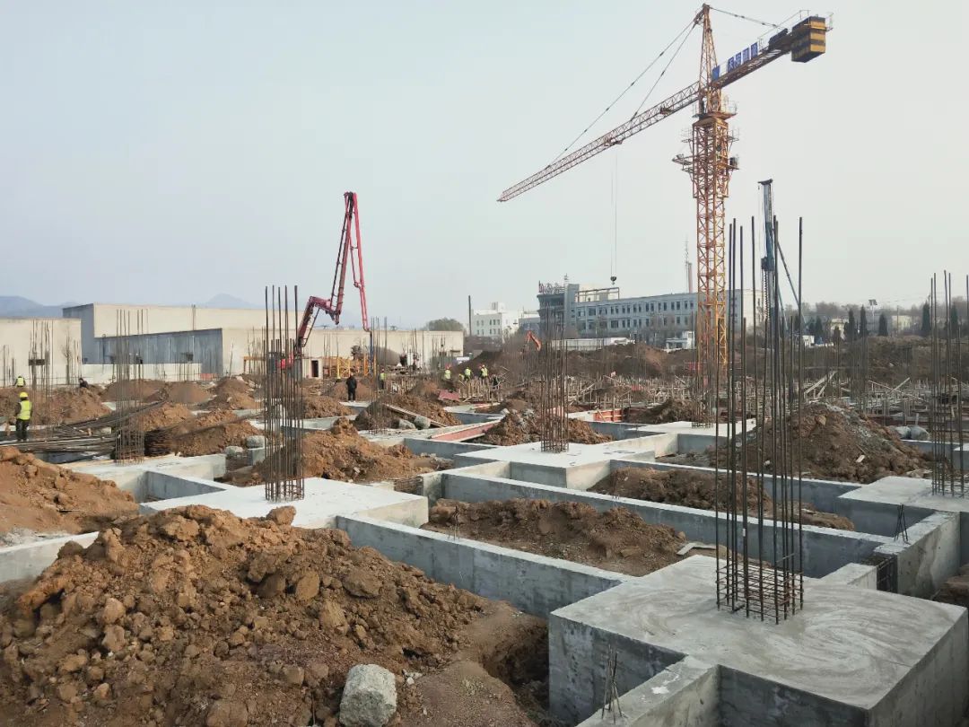 【辽宁日报】重大项目建设进行时丨本溪红球生物全智能生产基地项目加紧建设