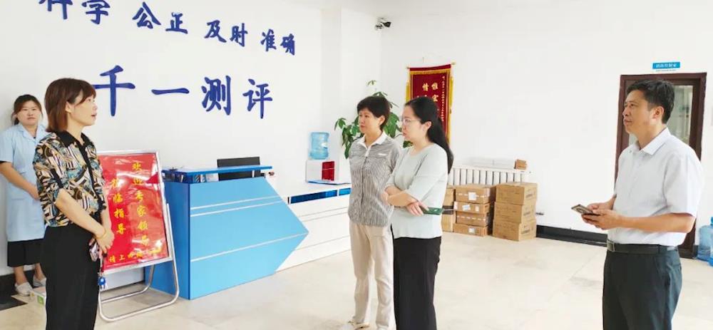 【药都要闻】市委常委、组织部部长何涛到高新区走访调研