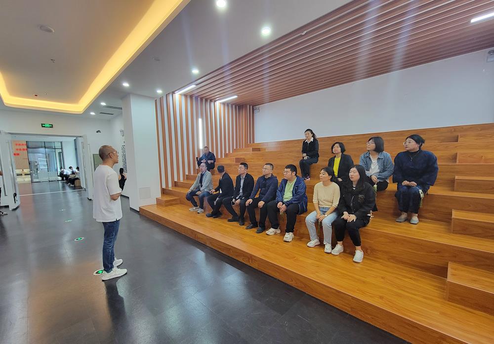 【药都要闻】走进医药校园 提升科学素质