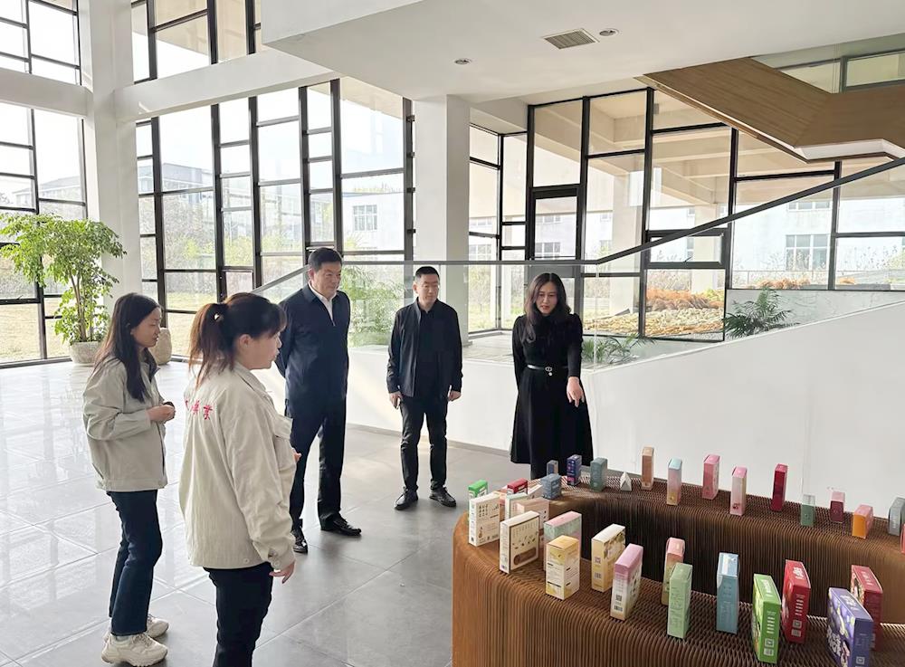 【药都要闻】江苏省辽宁商会执行会长张振凯一行到本溪高新区考察座谈