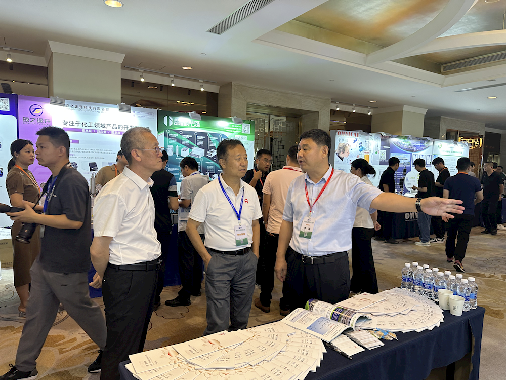 【药都要闻】高新区在化学加(2024)第七届医药CMC产业链企业家科学家论坛上开展推介宣传活动