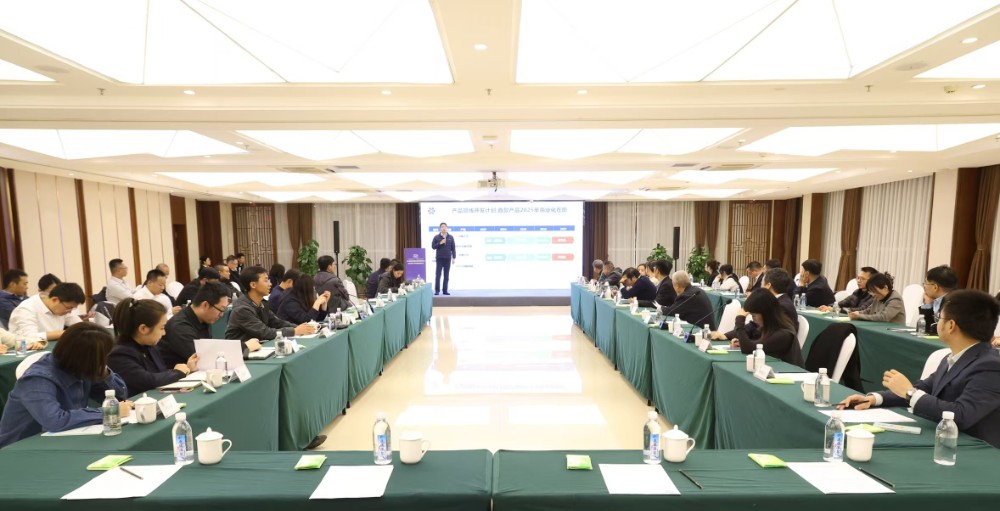 【本溪电视台】中国药都第二届医疗器械协同创新发展大会举行产学研用金政座谈会