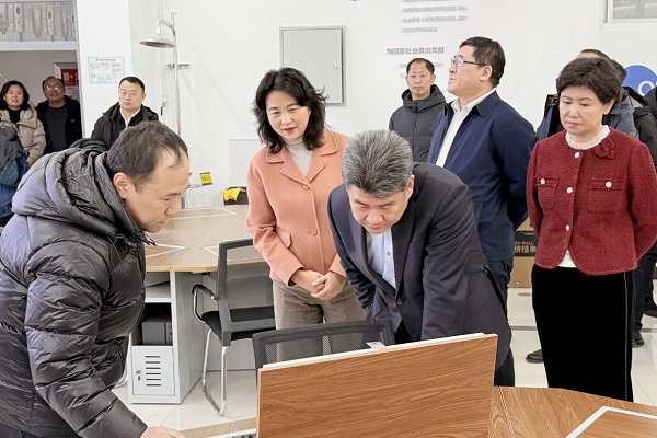 孙付春率队到辽宁科技学院开展工作调研