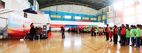成长心连心大型助学扶贫活动在高新区成功举办