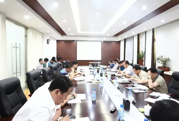 高新区专题研究党风廉政建设工作