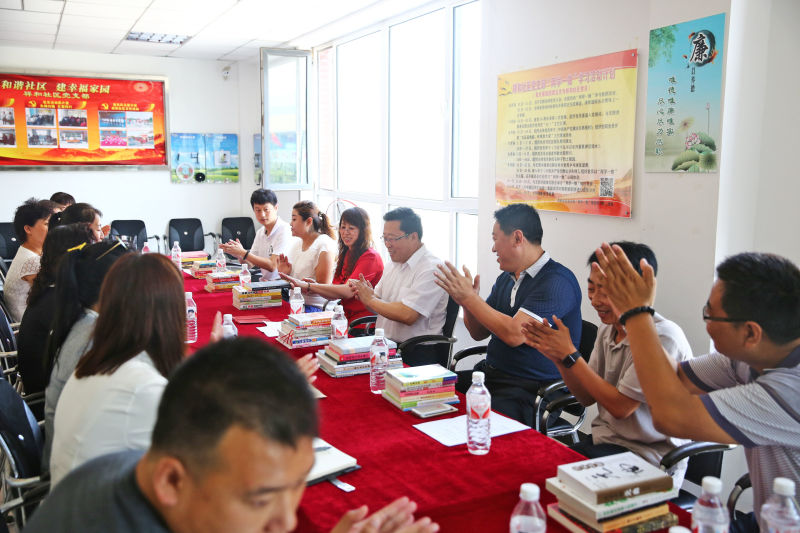 高新区首批社区书屋向居民正式开放