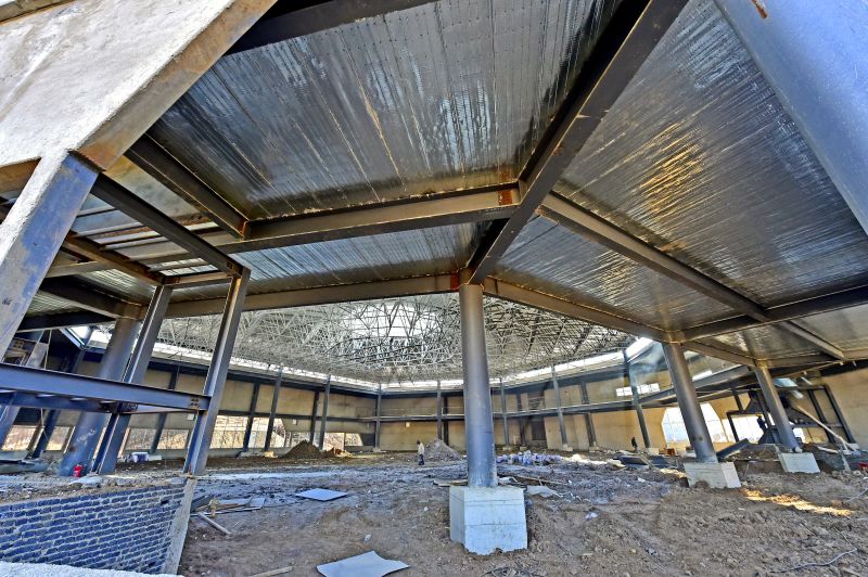 气候寒冷 高新区御龙山康乐中心项目建设不减速