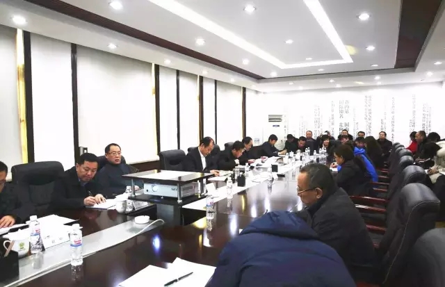 高新区召开会议专题研究落实近期重点工作