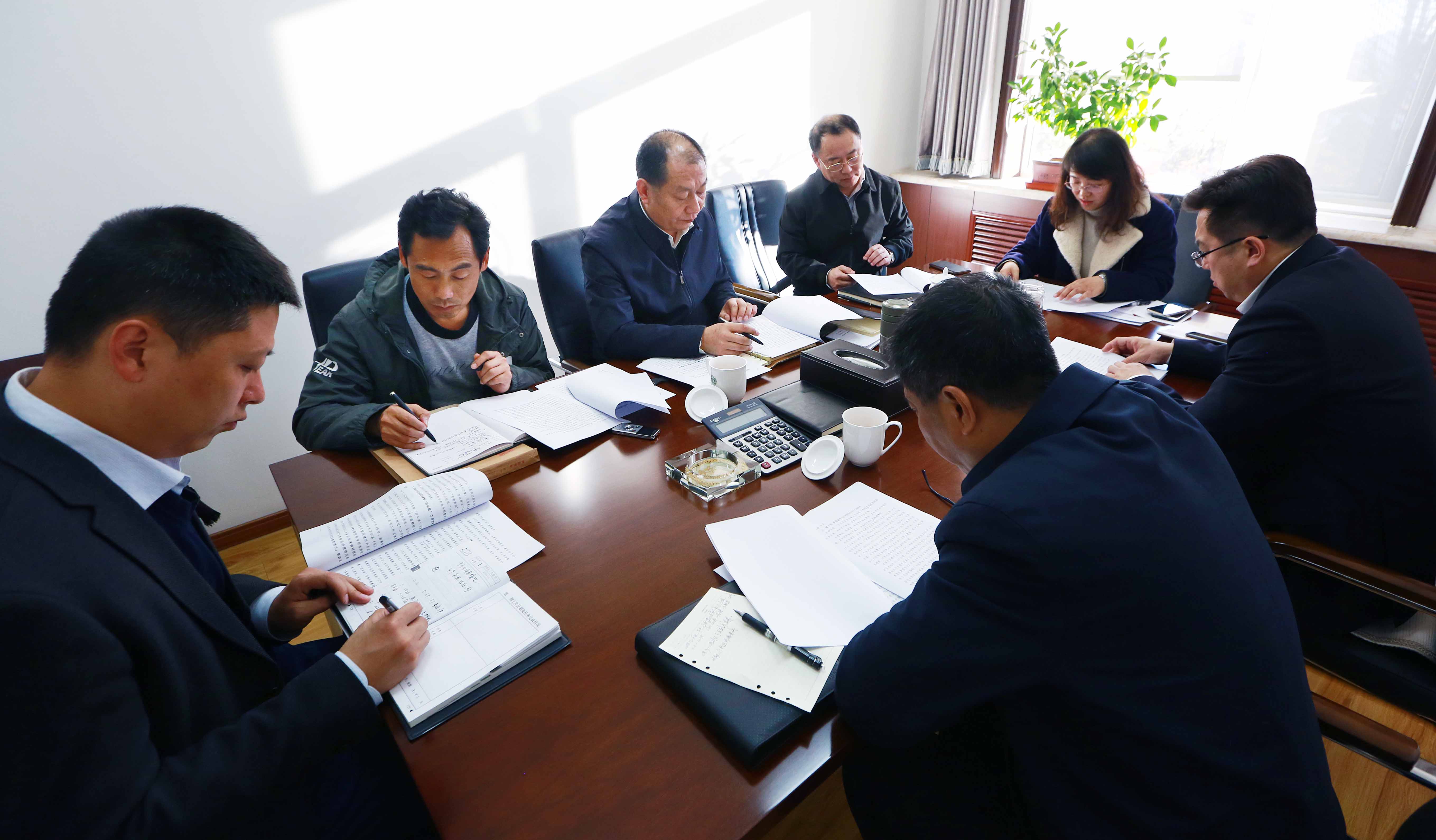 王庆东到高新区听取中央环保督察“回头看”接件办理情况工作汇报